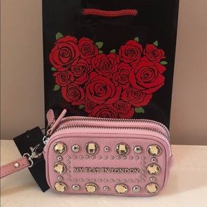 NWT BRIGHTON, MY FLAT IN LONDON WRISTLET